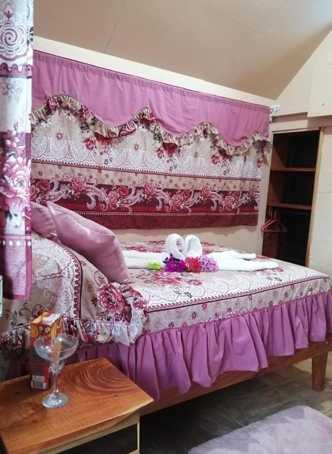 الجبل الأخضر Pension Y Cabinas Colibri B&B Costa Rica المظهر الخارجي الصورة
