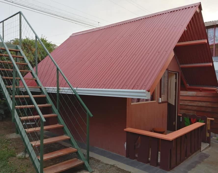 الجبل الأخضر Pension Y Cabinas Colibri B&B Costa Rica المظهر الخارجي الصورة